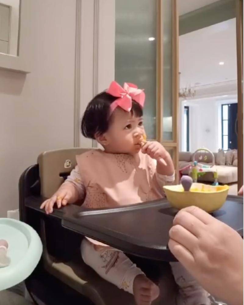 Instagram.com/raffinagita1717